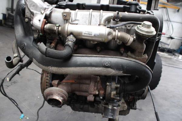 MOTEUR CITROEN / PEUGEOT 2.0HDI CODE RHZ 10DYPC - Vue 4